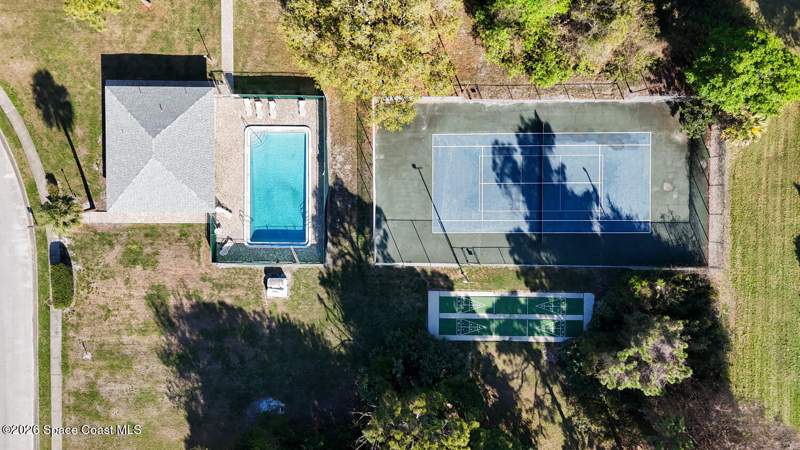2 bedroom Condominium at 2935 Thrush Drive #237, Pinewood Village of Melbourne Condo No 4, Melbourne — photo 4