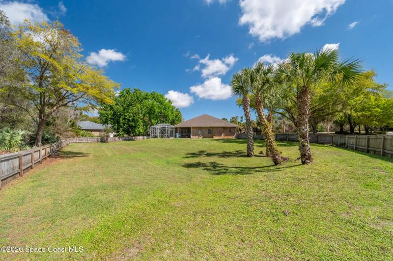 4 bedroom Single Family Residence at 3910 Wateroak Way, Silk Oak Estates, Titusville — photo 4
