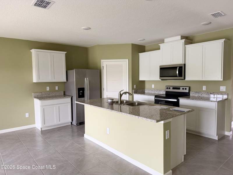 4 bedroom Single Family Residence at 6865 Topaz Drive, Crystal Bay Phase Two, Grant-Valkaria — photo 5