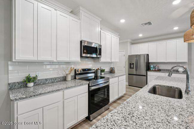 3 bedroom Single Family Residence at 5125 Madras Avenue, Malabar Springs Phase I, Palm Bay — photo 5