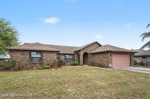 936 Hattaras Terrace, Palm Bay FL - photo 6 of 28