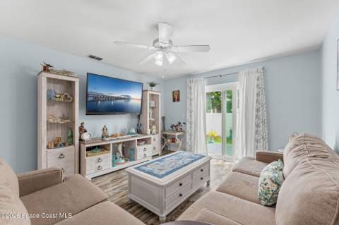 841 S Orlando Avenue, Cocoa Beach FL - photo 11 of 29