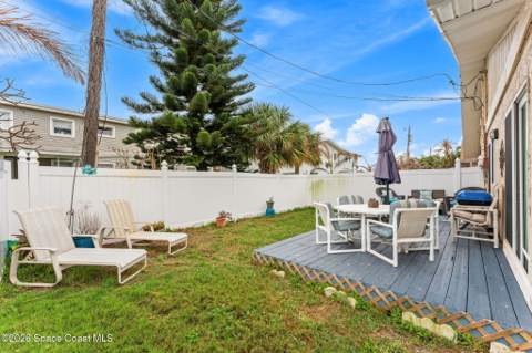 841 S Orlando Avenue, Cocoa Beach FL - photo 23 of 29