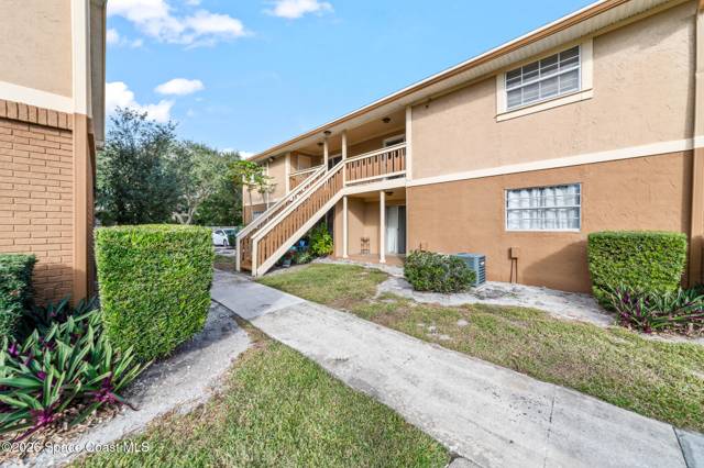 English Park Condo