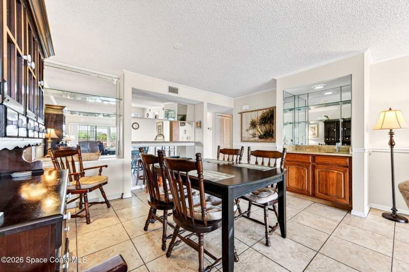 2 bedroom Condominium at 580 S Brevard Avenue #815, Harbor Isles Condo Ph Viii, Cocoa Beach — photo 4
