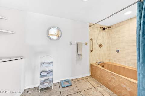 580 S Brevard Avenue #815, Cocoa Beach FL - photo 13 of 29