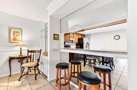 580 S Brevard Avenue #815, Cocoa Beach FL - photo 16 of 29