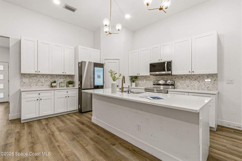 4 bedroom Single Family Residence at 290 Dobbins Road, Port Malabar Unit 39, Palm Bay — photo 4