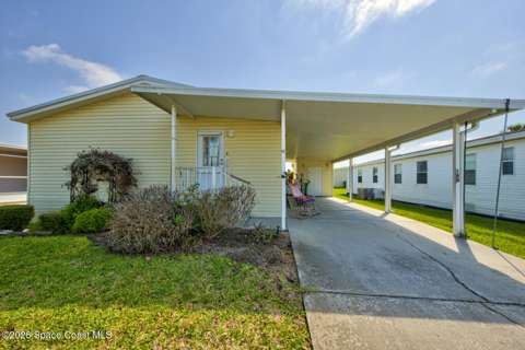 189 Woodsmill Boulevard, gated community for sale in Cocoa