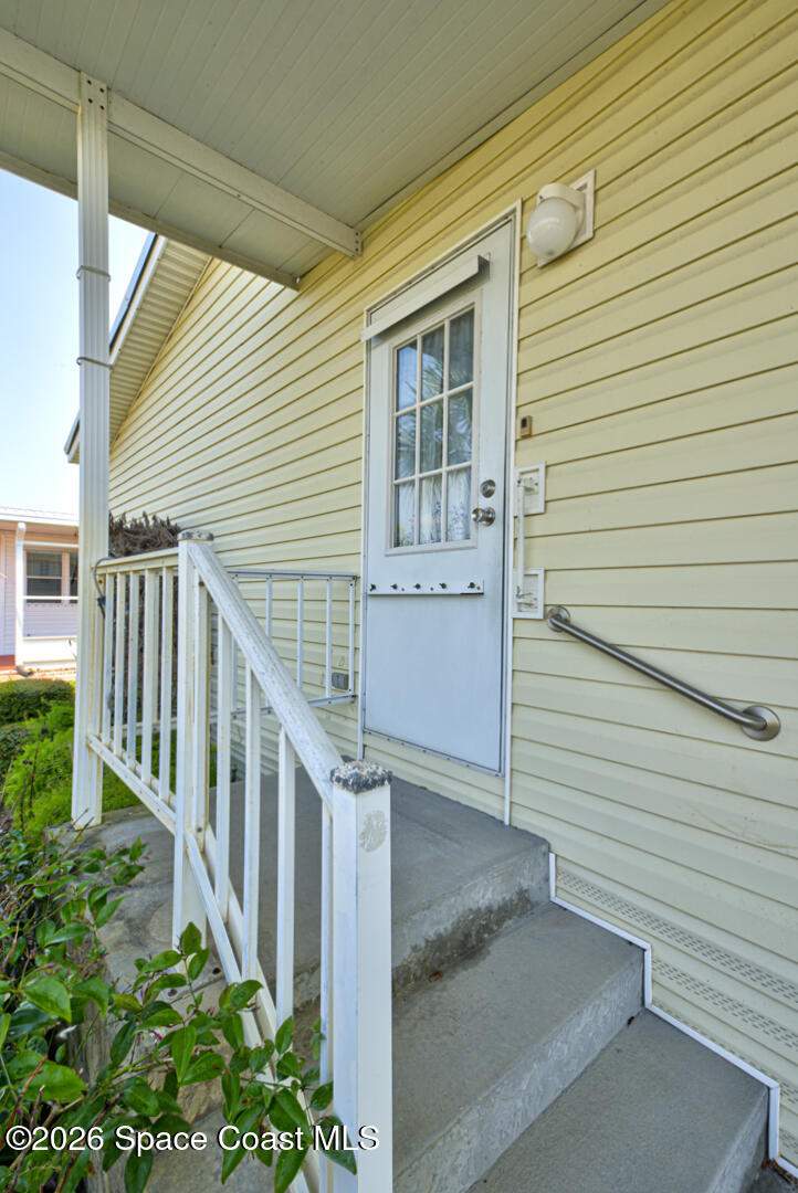 3 bedroom Manufactured Home at 189 Woodsmill Boulevard, Northwest Lakes Condo Ph III, Cocoa — photo 5