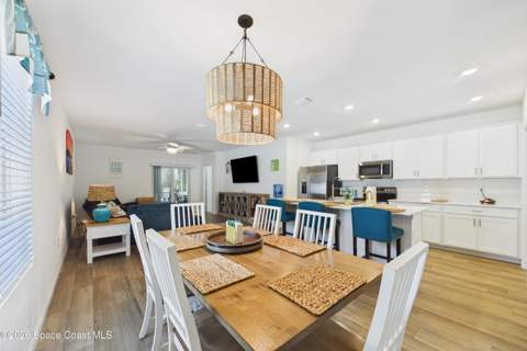 1577 Colebrook Circle, Palm Bay FL - photo 18 of 73