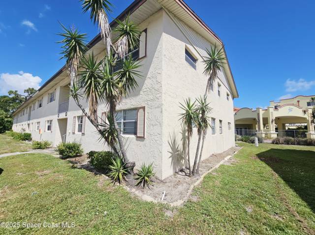 3135 Shady Dell Lane #205