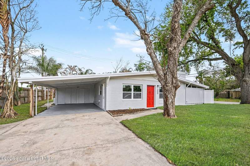 3 bedroom Single Family Residence at 300 Norwood Street, Rosedale Subd, Merritt Island — photo 2