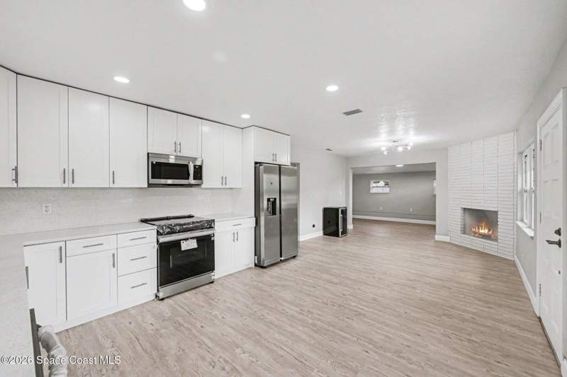 3 bedroom Single Family Residence at 300 Norwood Street, Rosedale Subd, Merritt Island — photo 4