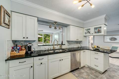 105 Briarwood Lane, Cocoa FL - photo 12 of 61