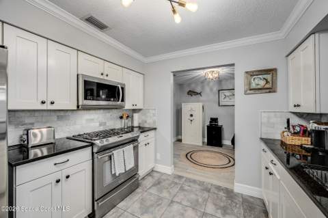 105 Briarwood Lane, Cocoa FL - photo 13 of 61