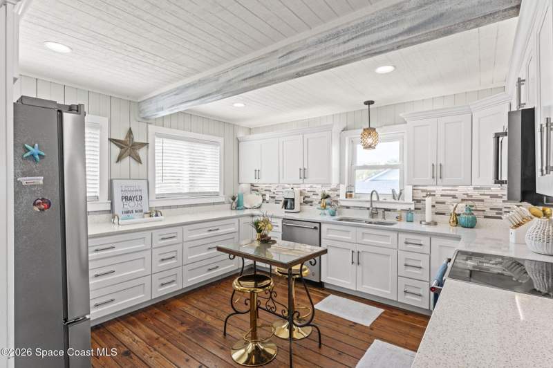 3 bedroom Single Family Residence at 420 Milford Point Drive, Milford Point Beach Subd, Merritt Island — photo 3