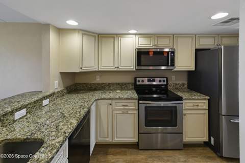 3901 Dixie Highway #102, Palm Bay FL - photo 6 of 46