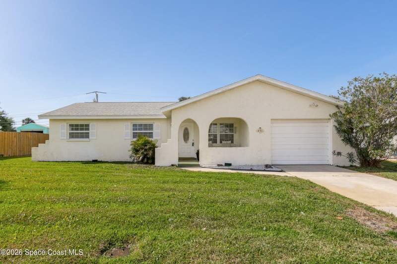 3 bedroom Single Family Residence at 451 Sea Horse Avenue, South Sea Village 1st Addn, Indialantic — photo 2