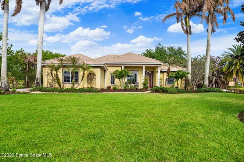 4 bedroom Single Family Residence at 5177 Royal Paddock Way, Chase Hammock Lakes, Merritt Island — photo 1