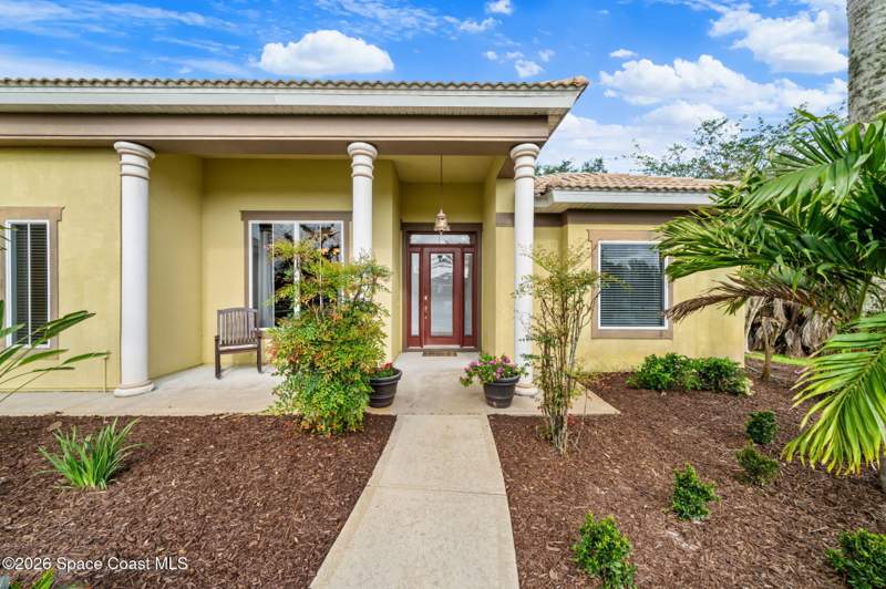 4 bedroom Single Family Residence at 5177 Royal Paddock Way, Chase Hammock Lakes, Merritt Island — photo 2