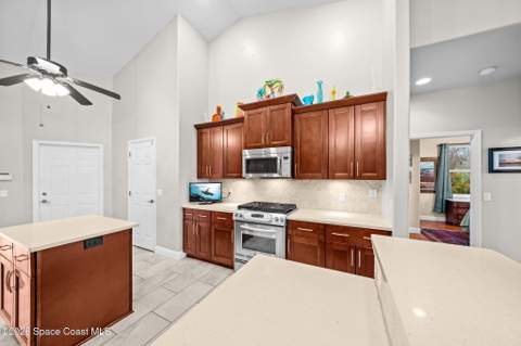 5177 Royal Paddock Way, Merritt Island FL - photo 8 of 37