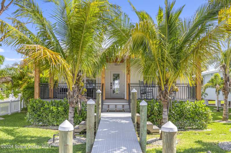 2 bedroom Single Family Residence at 19 Vip Island #A, V I P Vacation Island Playground Sec 1, Grant-Valkaria — photo 1