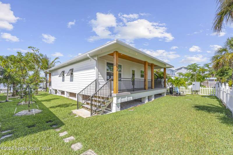 2 bedroom Single Family Residence at 19 Vip Island #A, V I P Vacation Island Playground Sec 1, Grant-Valkaria — photo 4