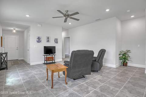 1029 Canfield Circle, Palm Bay FL - photo 7 of 34