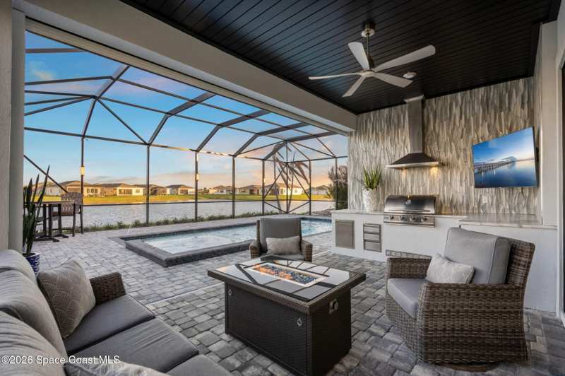 3 bedroom Single Family Residence at 8904 Alister Drive, Bridgewater at Viera, Melbourne — photo 1