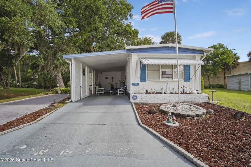 2 bedroom Manufactured Home at 268 Holiday Park Boulevard, Port Malabar Holiday Park Unit 1 1st Replat, Palm Bay — photo 5