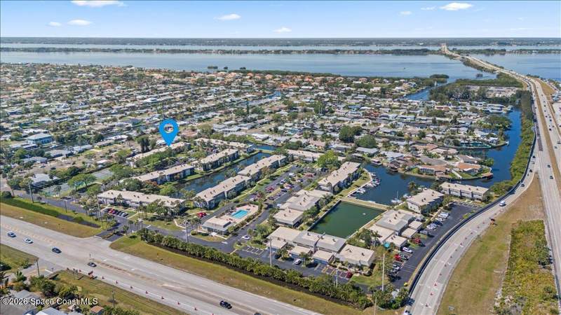 3 bedroom Condominium at 432 Blue Jay Lane ##62, Waterway Townhouse Condo 1, Satellite Beach — photo 2