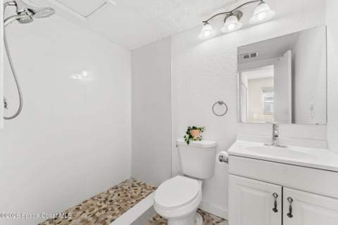 425 Harrison Avenue #1-2, Cape Canaveral FL - photo 14 of 41