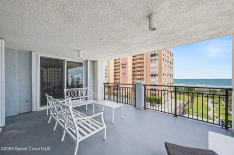 410 Hayes Avenue #401, Cocoa Beach FL - photo 17 of 41