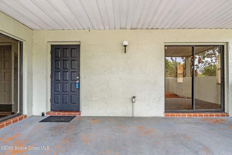 2 bedroom Townhouse at 1928 Dipol Courtway, Titusvillage Sec I, Titusville — photo 4