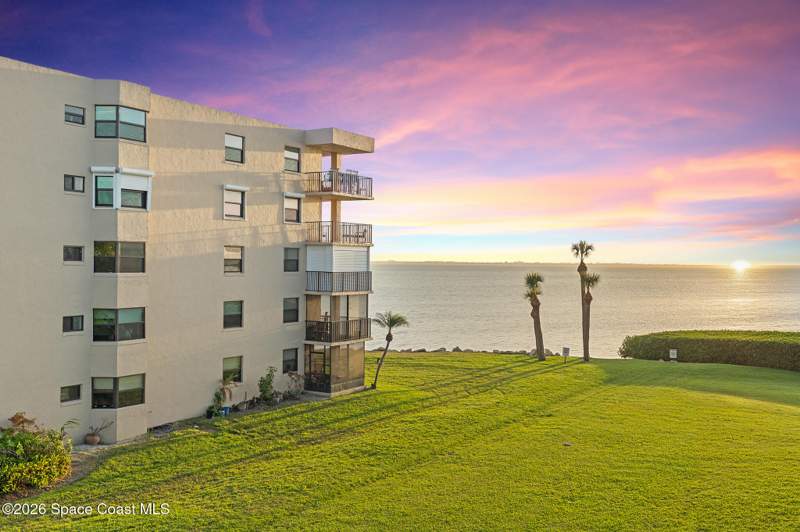 2 bedroom Condominium at 200 International Drive #815, Canaveral Bay Condo Ph Viii, Cape Canaveral — photo 4