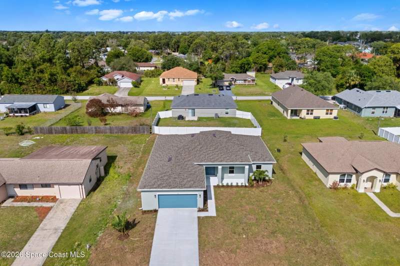 4 bedroom Single Family Residence at 770 Talmadge Avenue, Port Malabar Unit 15, Palm Bay — photo 5