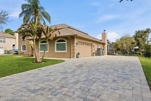 Oak Creek Estates