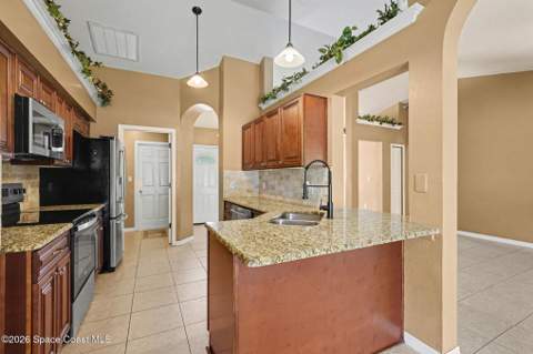 1224 Helias Street, Palm Bay FL - photo 7 of 22