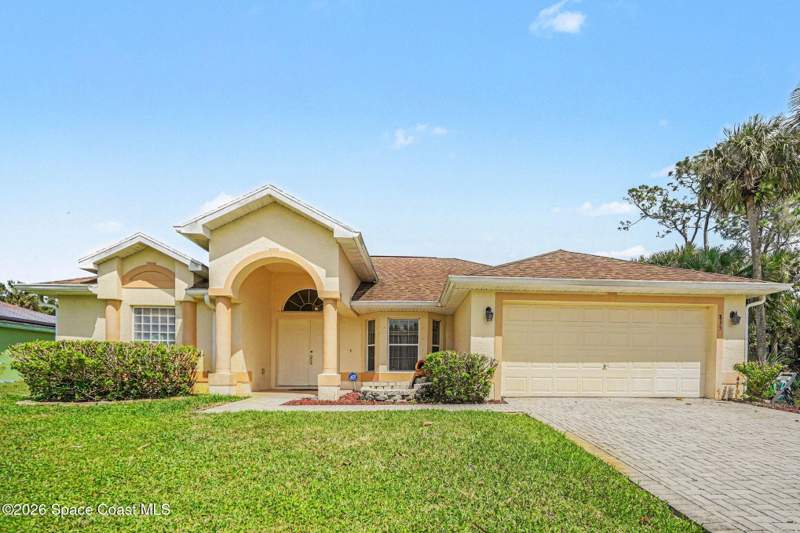 3 bedroom Single Family Residence at 835 Rebus Avenue, Port Malabar Unit 31, Palm Bay — photo 2