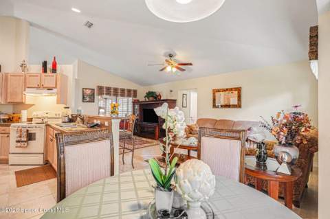 835 Rebus Avenue, Palm Bay FL - photo 15 of 28