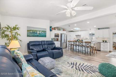 487 N Marlin Circle, Barefoot Bay FL - photo 9 of 36