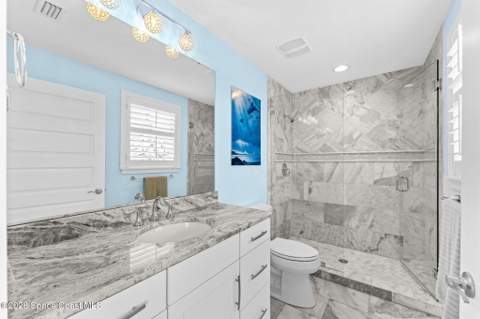 1915 S Atlantic Avenue #202, Cocoa Beach FL - photo 22 of 36