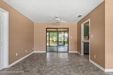 950 Whisperpine Drive, Melbourne FL - photo 8 of 51