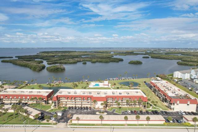 River Lakes Condo