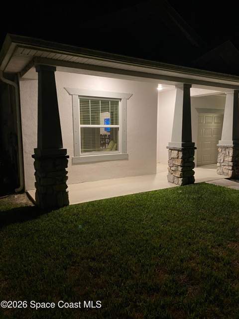 8231 Laguna Circle, Micco FL - photo 6 of 43