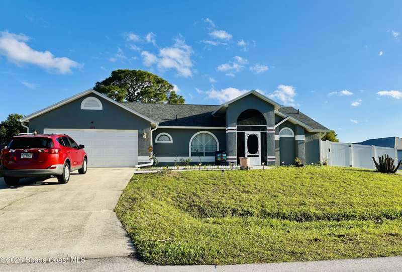 3 bedroom Single Family Residence at 1098 Falconer Street, Palm Bay, Palm Bay — photo 1