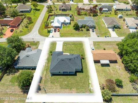 680 Londonderry Circle, Palm Bay FL - photo 8 of 73