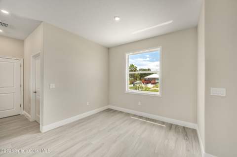 680 Londonderry Circle, Palm Bay FL - photo 13 of 73