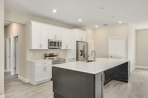 680 Londonderry Circle, Palm Bay FL - photo 18 of 73